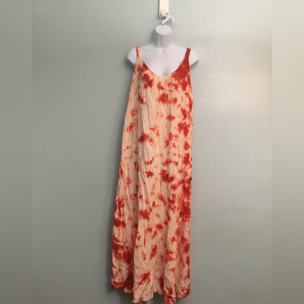 Avenue Coral Tie-Dye Top